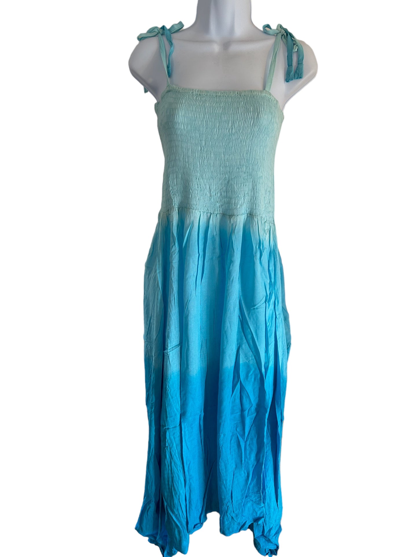 Sleeveless dress