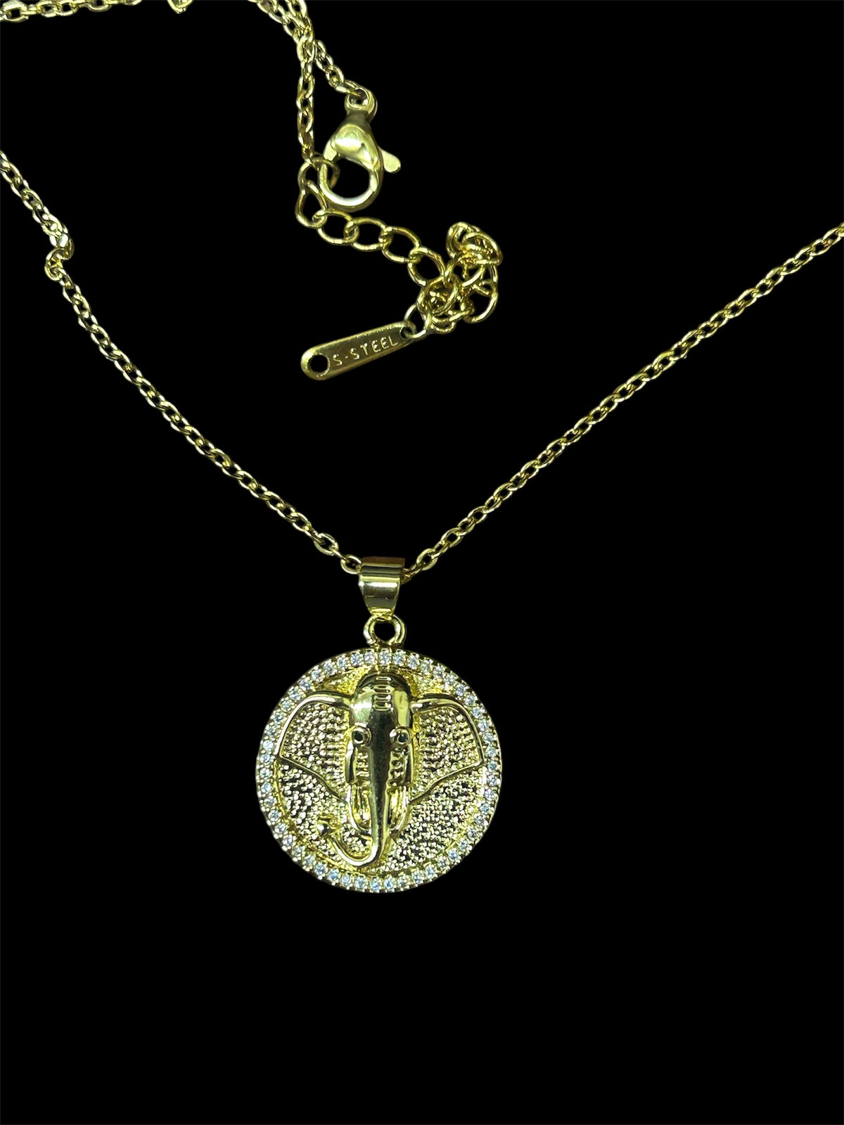 Elephant necklace